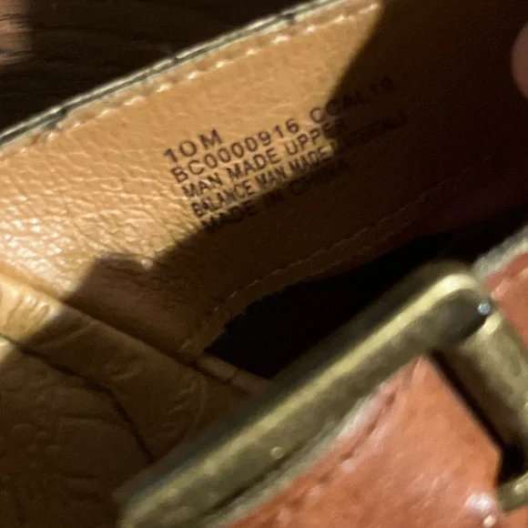 b.o.c. Tan Leather Cross-Strap Sandals - Picture 4 of 5